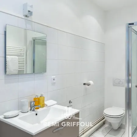 Hypolite 1 New - Cocooning Flat - 80 Meters From The Port Of