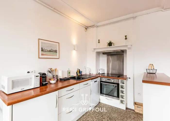 Hypolite 1 Cosy 80 Meters From The Port Of 2 Guest アパート