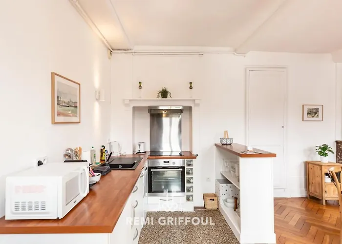 Apartment Hypolite 1 Newcocooning-wohnung - 80 Meter Vom Hafen Von Entfe *